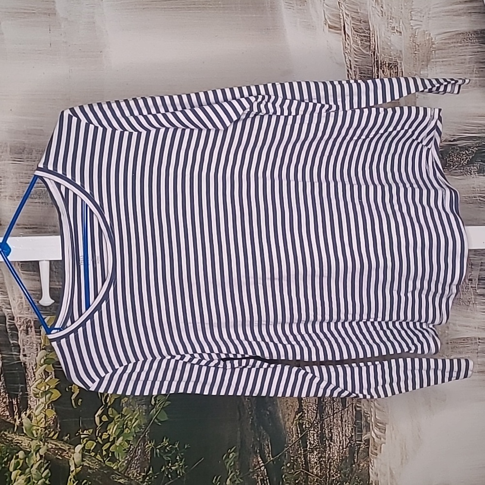 Falls Creek Womens large long sleeve white blue stripes stretchy shirt